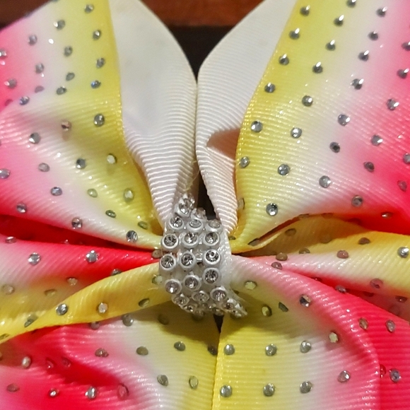 Pink & Yellow Ribbons - Picture 3 of 4